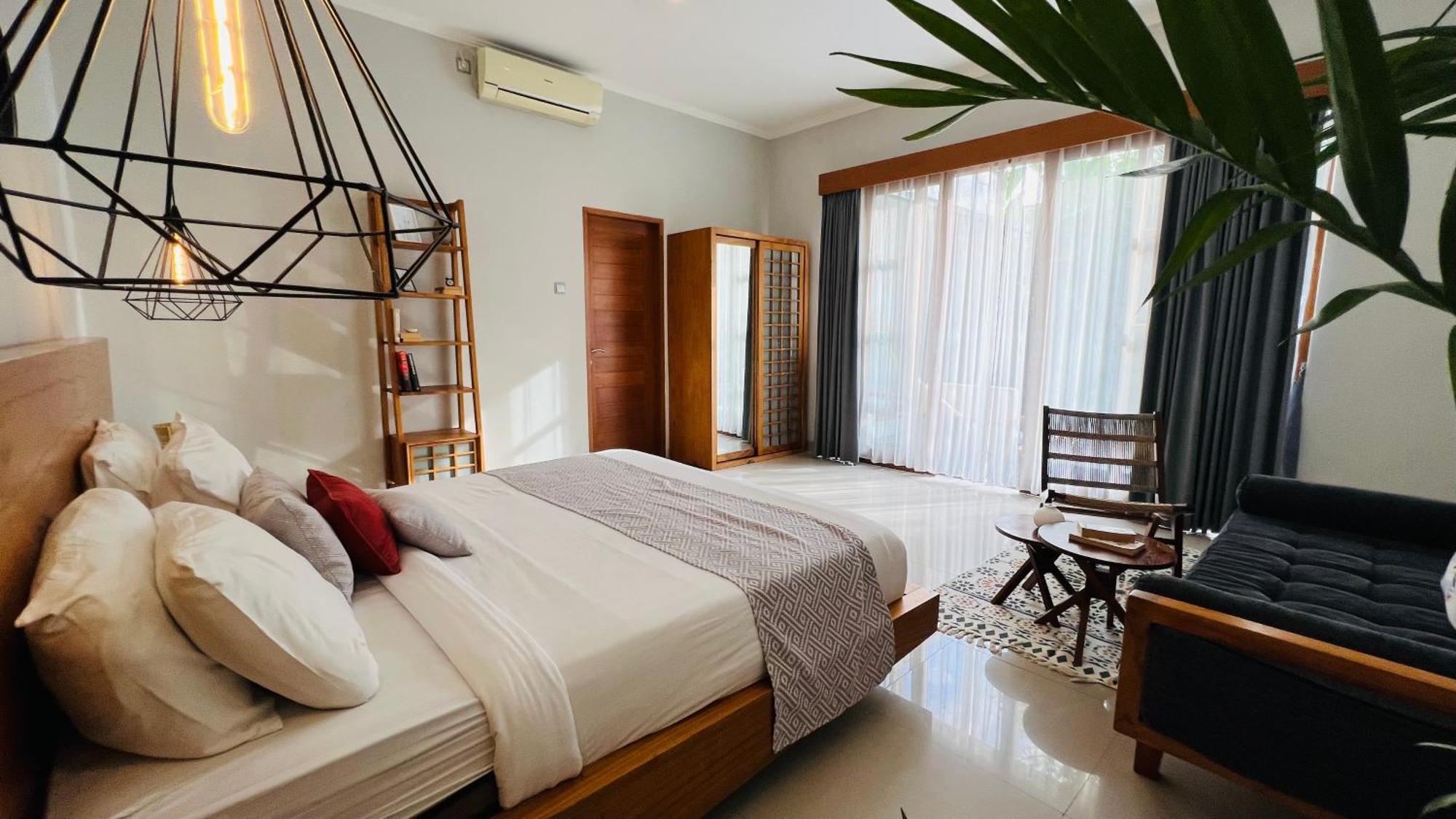 Voyage 5 Villa Seminyak (Bali)